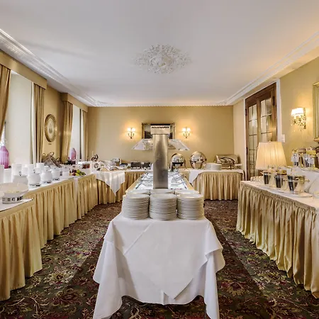 Hotell Monte Rosa Boutique 4*