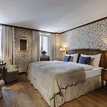 فندق مونتي روزا البوتيكي 4*